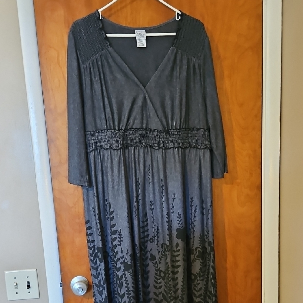 Just My Size Gray V-Neck 3/4 Sleeve Sundress